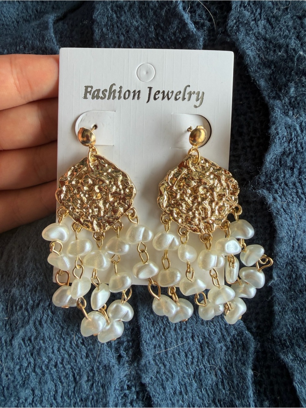 Fashion Jewelry Gold and Pearl Cluster Chandelier Earrings
